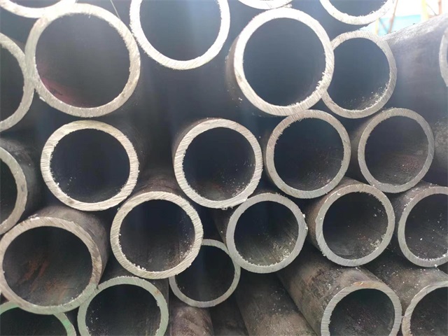 贵阳10#结构用无缝钢管